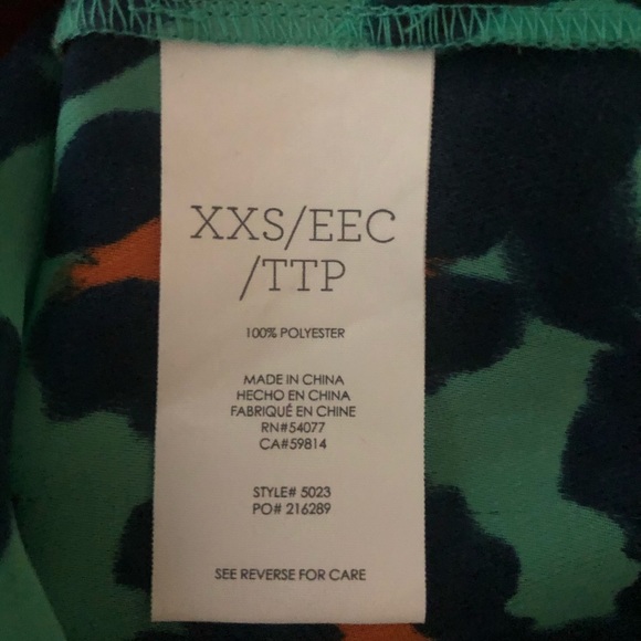 CAbi - Rita Bright Animal Print Flowy Size XXS - Picture 4 of 6